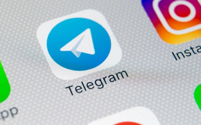 Chụp màn hình Telegram có thông báo không cho người kia không